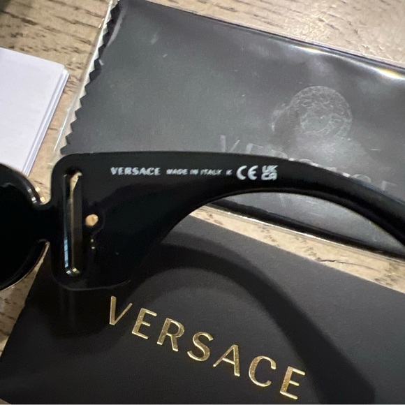 COPY - VERSACE VE4424U GB1 87 Black Dark Grey 56 mm Women\'s Sunglasses